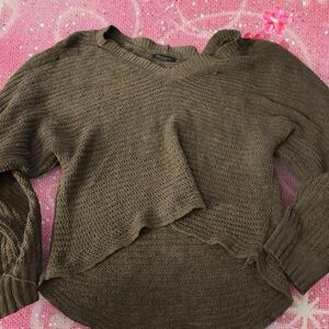 American Eagle Outfitters Olive V-Neck Knit Sweater